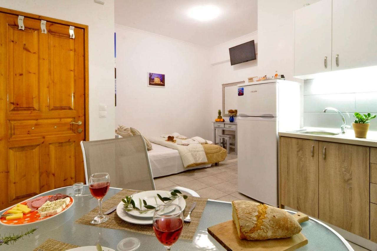 Kloudas Apartments Potamós Eksteriør billede