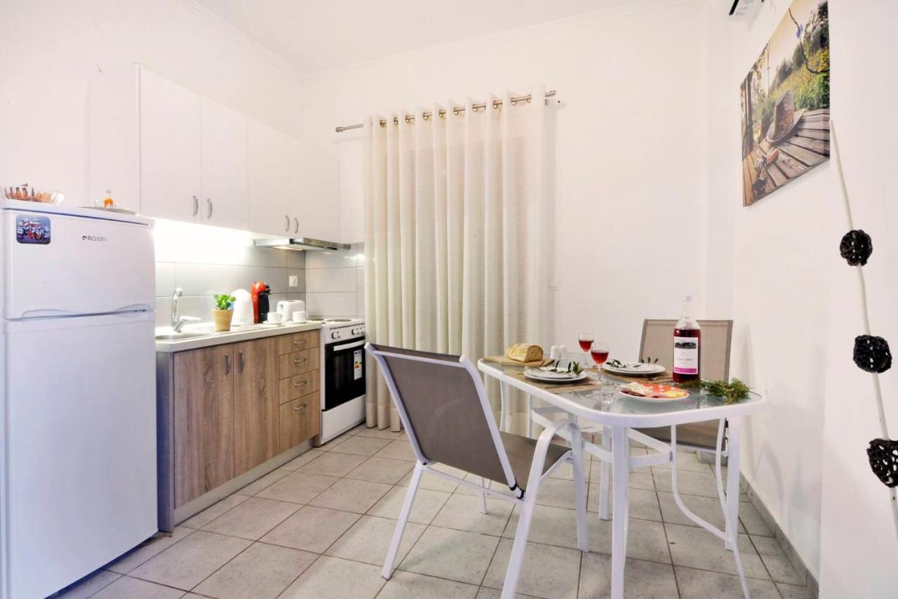 Kloudas Apartments Potamós Eksteriør billede