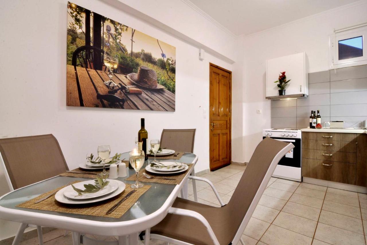 Kloudas Apartments Potamós Eksteriør billede